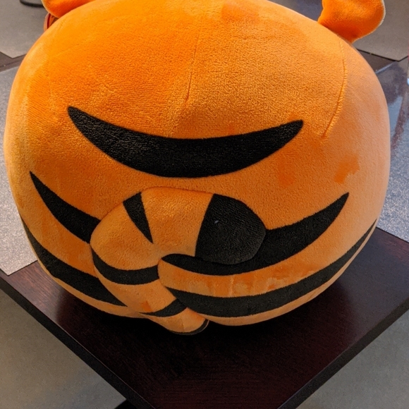 Mint condition Tigger Beanie Ballz - Picture 5 of 7